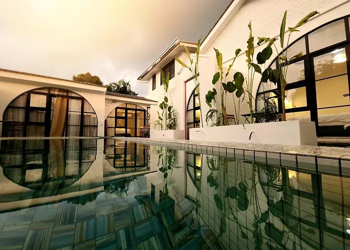 Ipoh Young Villa - Hotel Inspired